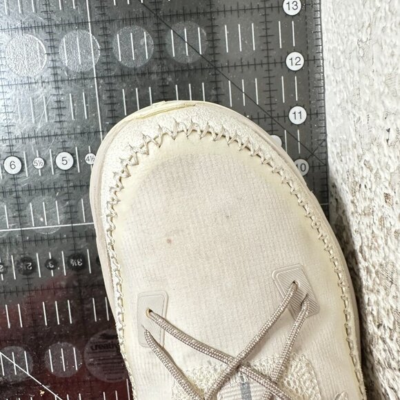 On Cloudaway Swiss Engineering Women Size 9 49.98945 Ivory Pearl Running Shoes - Picture 11 of 11